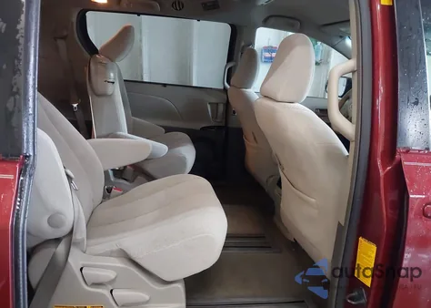 2013 Toyota Sienna Le V6 8 Passenger from USA, damaged, VIN 5TDKK3DC3DS352887